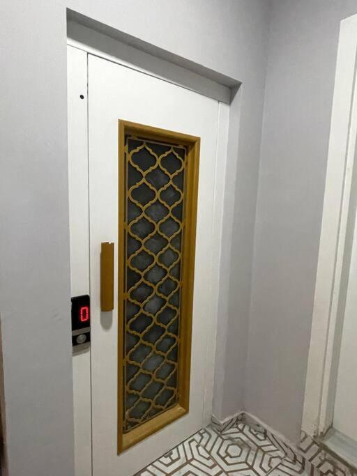 Deluxe Cozy Flat In Taksim 3 Daire