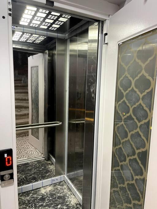 Deluxe Cozy Flat In Taksim 3 * İstanbul